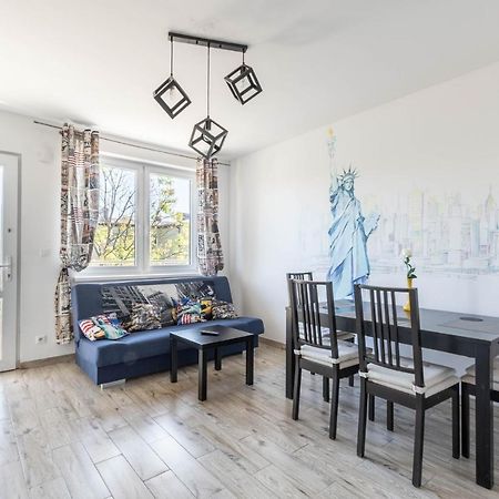 Zakatki Swiata Apartment Познан Екстериор снимка