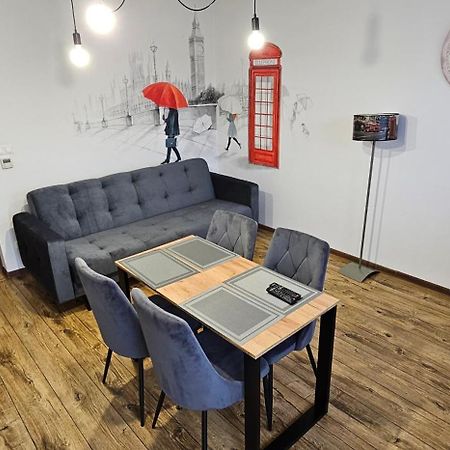 Zakatki Swiata Apartment Познан Екстериор снимка