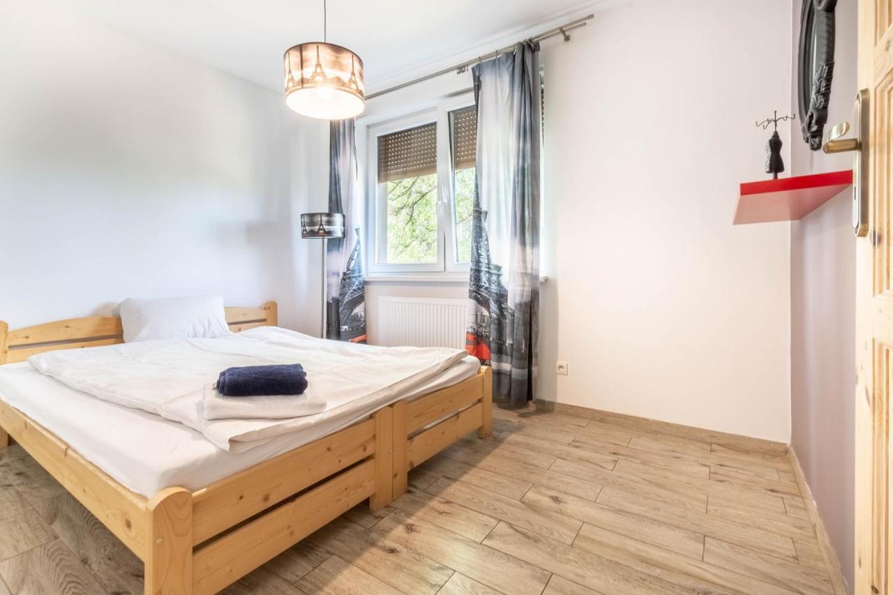 Zakatki Swiata Apartment Познан Екстериор снимка