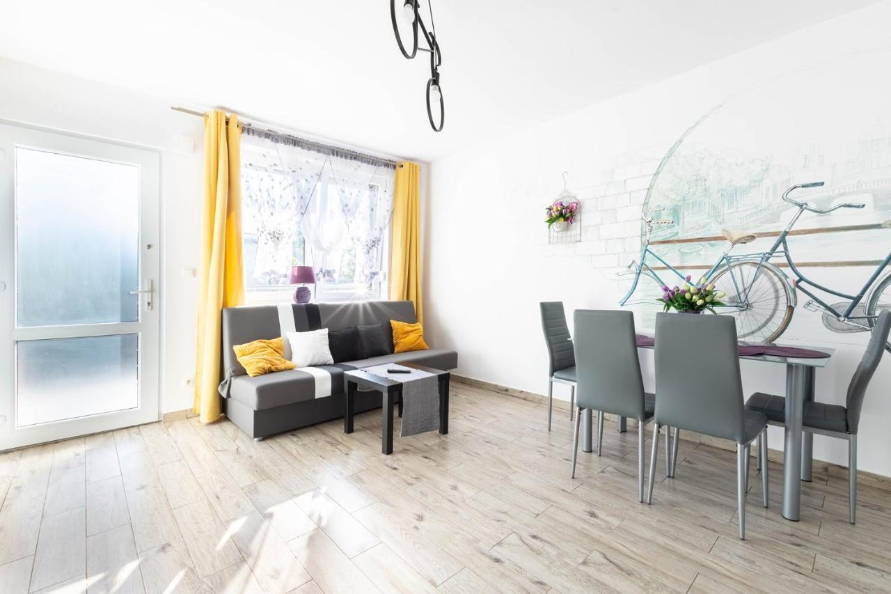 Zakatki Swiata Apartment Познан Екстериор снимка