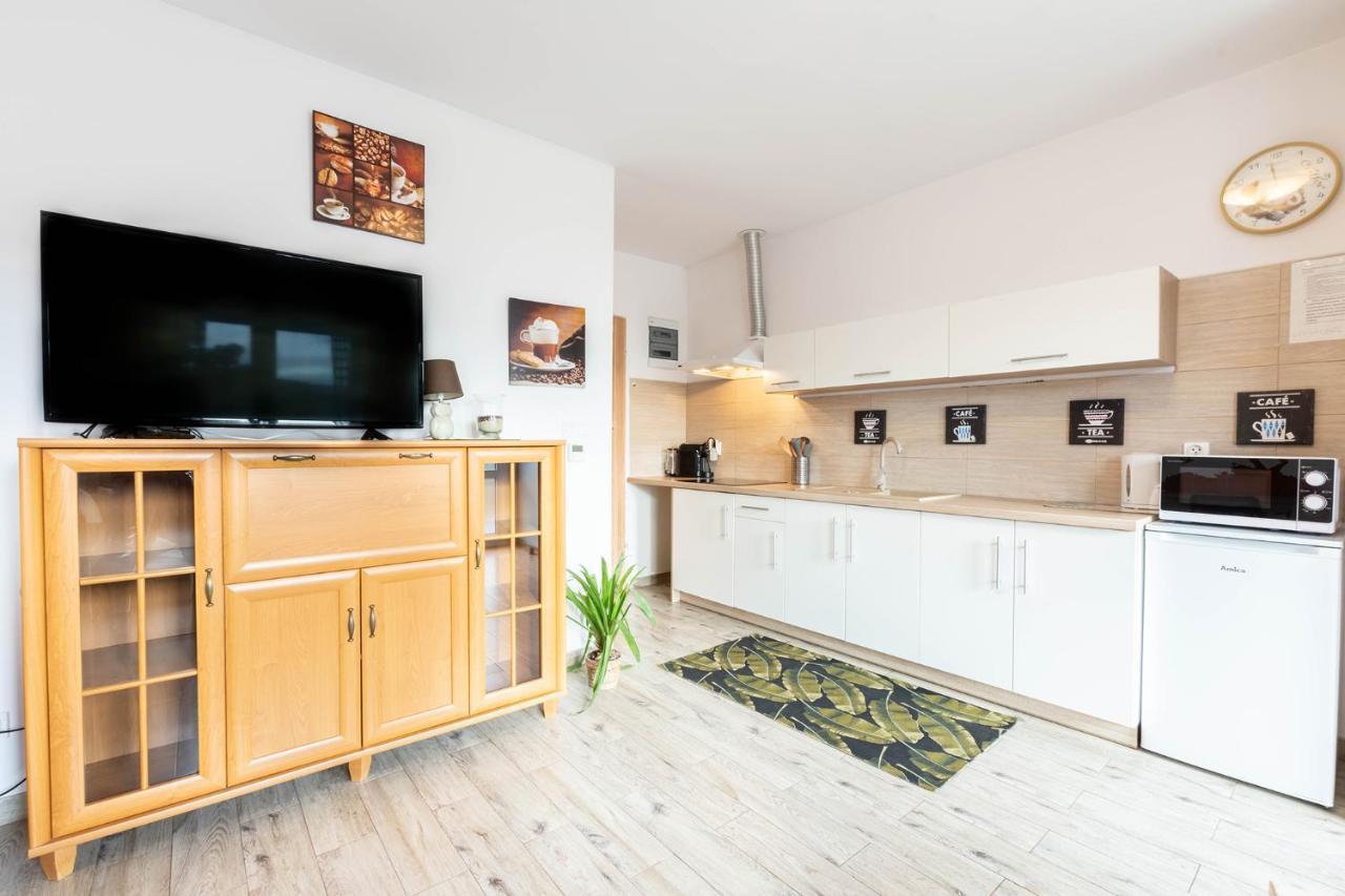Zakatki Swiata Apartment Познан Екстериор снимка