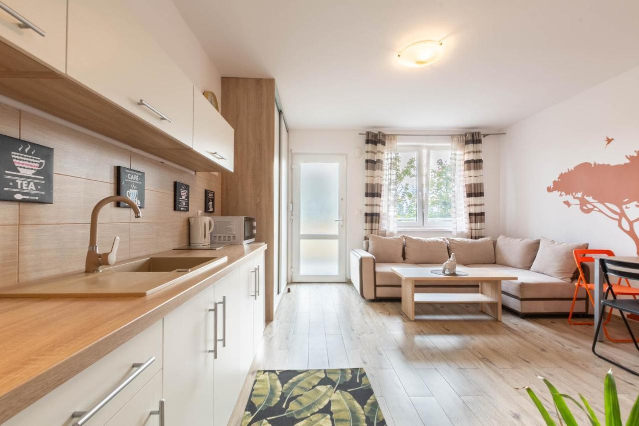 Zakatki Swiata Apartment Познан Екстериор снимка