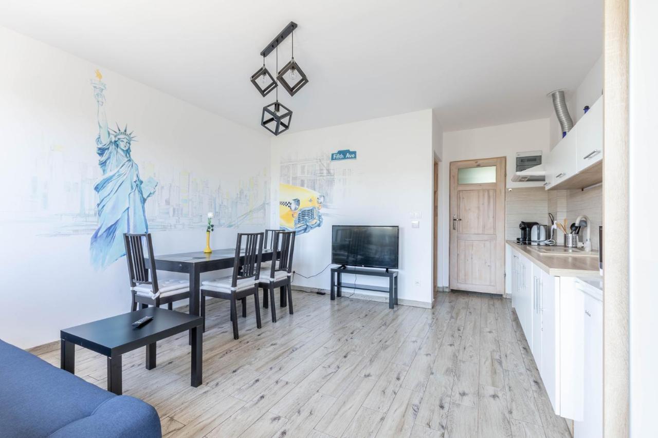 Zakatki Swiata Apartment Познан Екстериор снимка